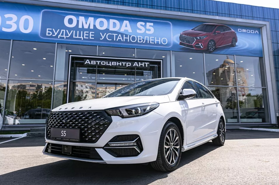 Омода с5 уфа. Омода s5 2023. Omoda s5 gt. Омода s5 седан. Омода s5 в автосалоне.